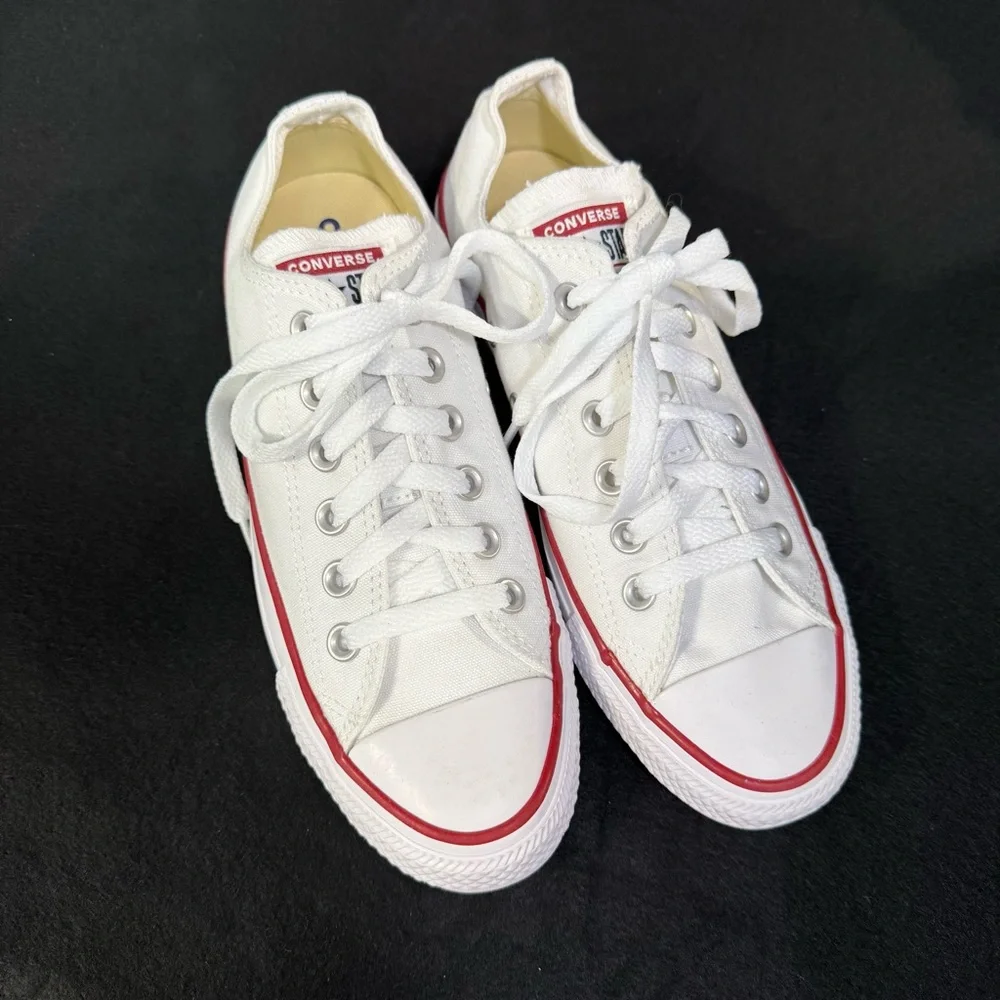 Converse Chuck Taylor All Star Sneaker in Optical White Size 7 - Picture 5 of 7